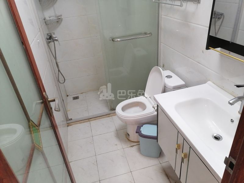 良熟新苑12555975卫生间图5