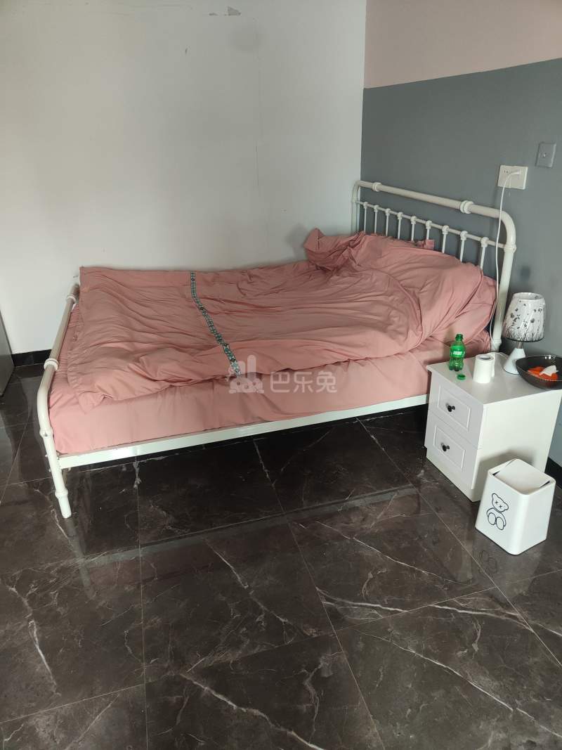 雅仕轩12569668卧室图3