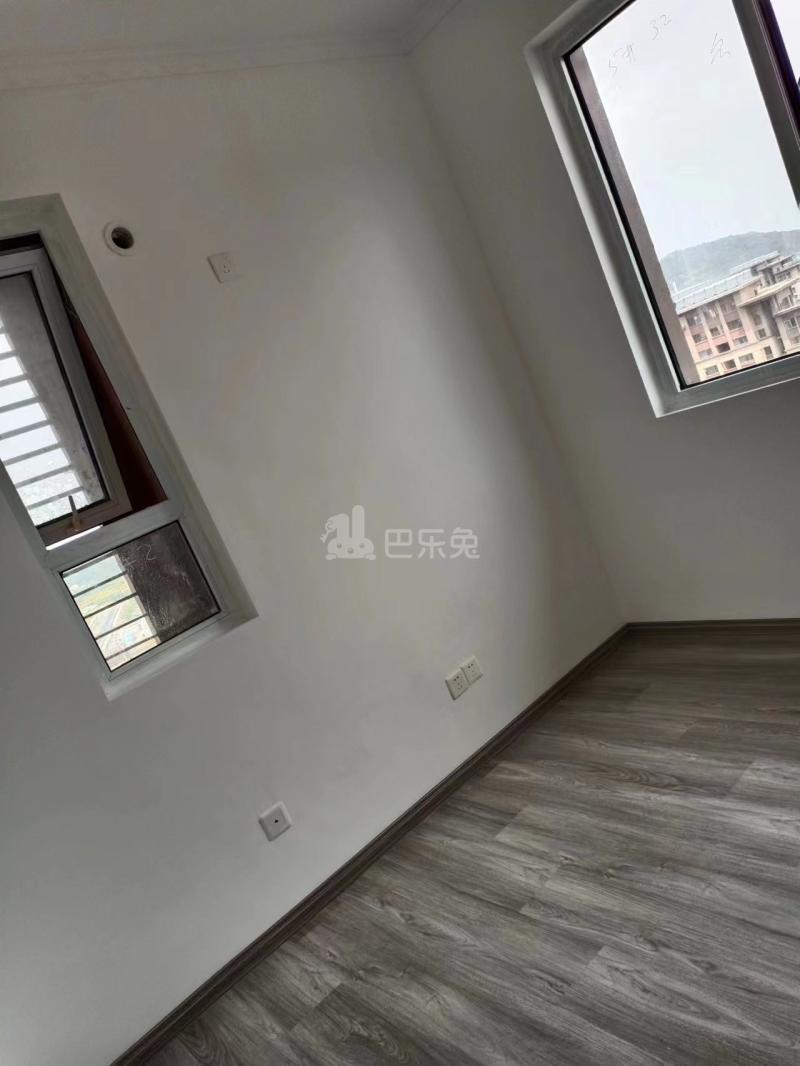 明秀映江苑12588425周边环境图2