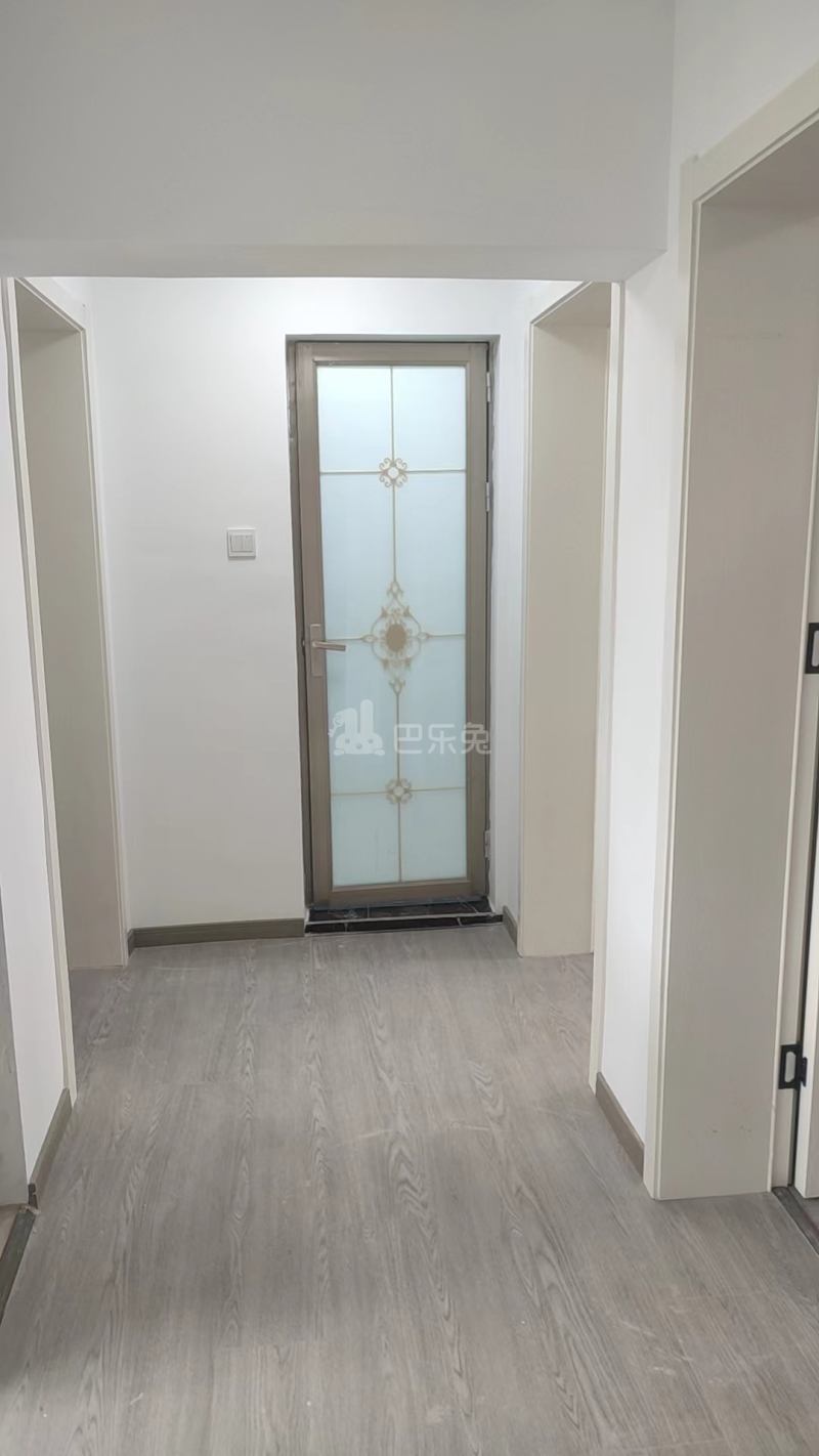 天山路45-75号小区12588849周边环境图4