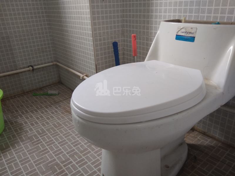 滨浦新苑二村11104558卫生间图23