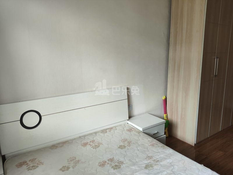 崂六小区12600881卧室图3