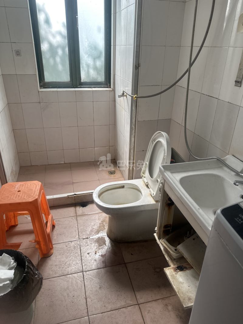 北美公寓（普善路239弄）1273771卫生间图4