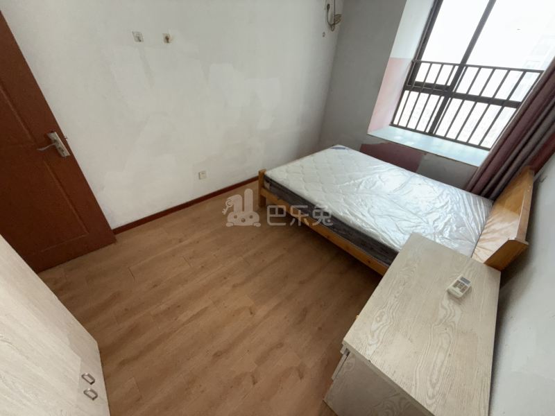 可逸兰亭12745190卧室图2