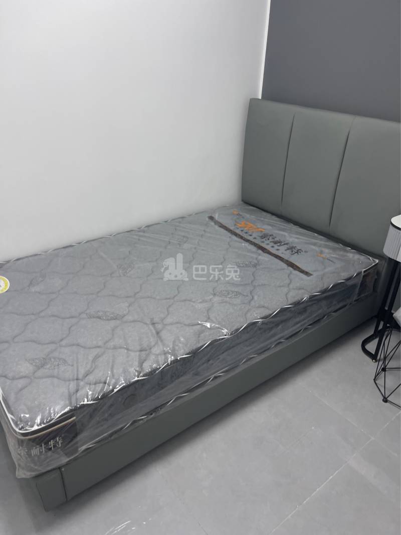 瑞金华丽嘉苑12751361卧室图0