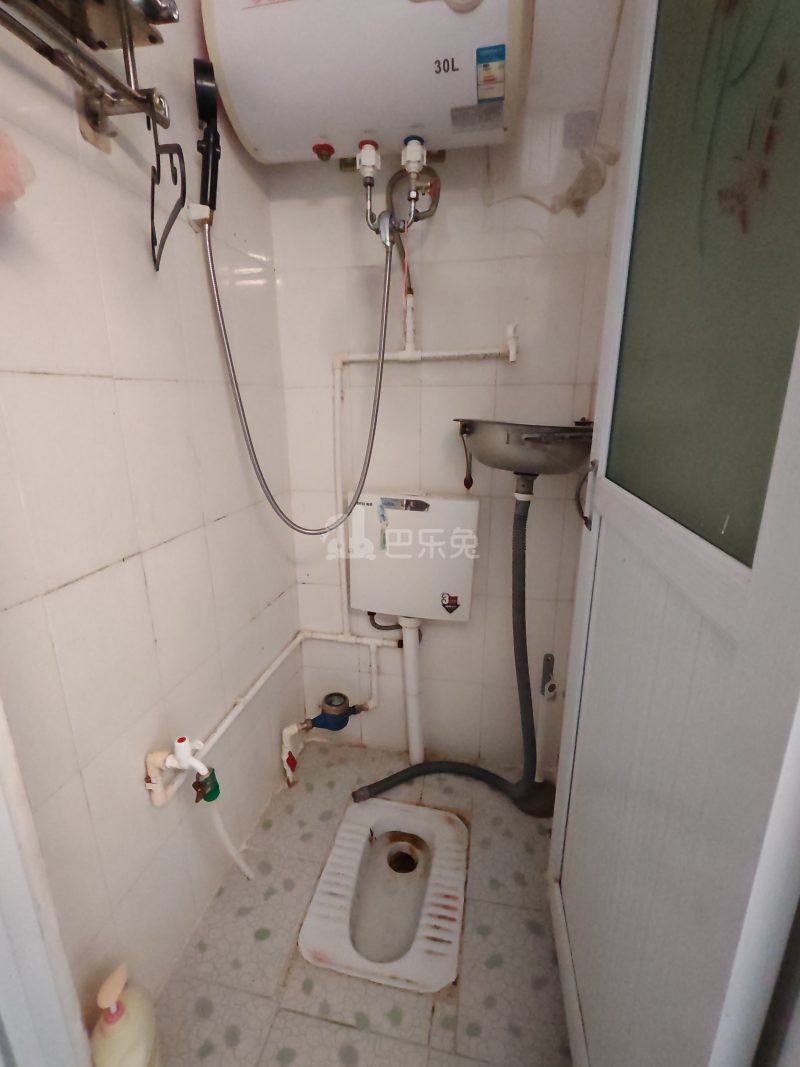 凯丽花园1280591卫生间图4