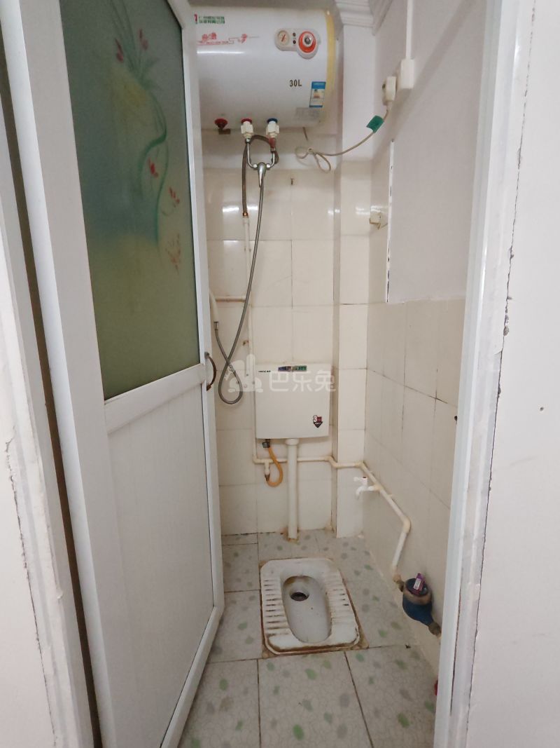 凯丽花园1280595卫生间图4