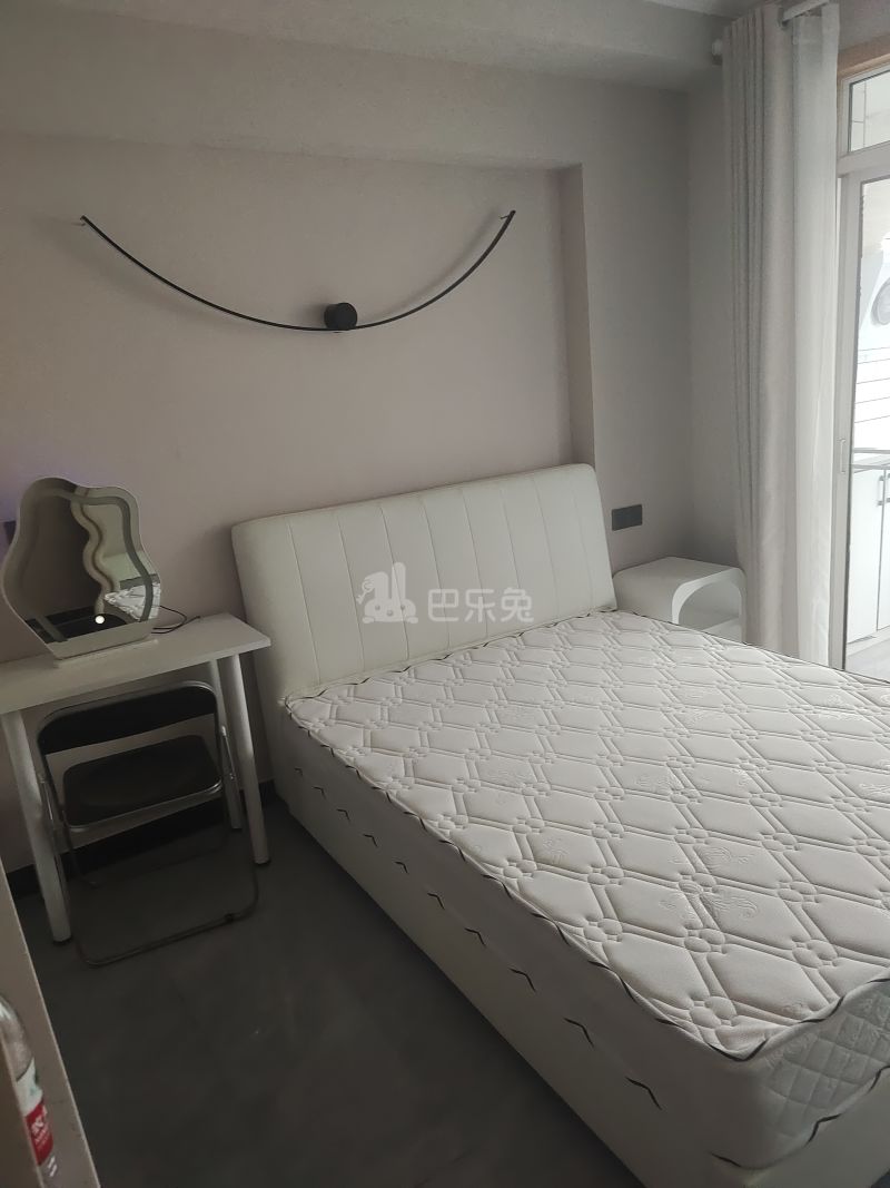 众安国泰花园12819281卧室图0