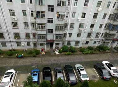 荣乐五村 1室0厅0卫