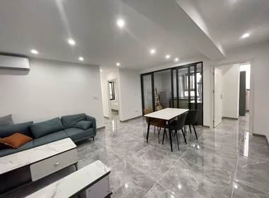 天兴大厦 3室2厅1卫