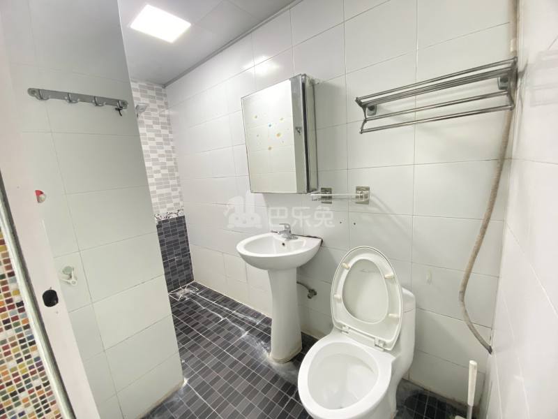 五羊华轩12947715周边环境图3