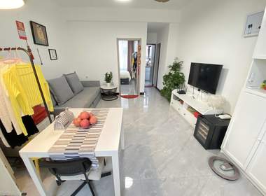 五羊新城E区 1室1厅1卫