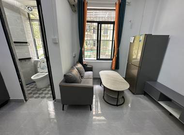 明月一路53号 1室1厅1卫