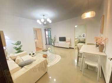 华逸锦轩 2室1厅1卫