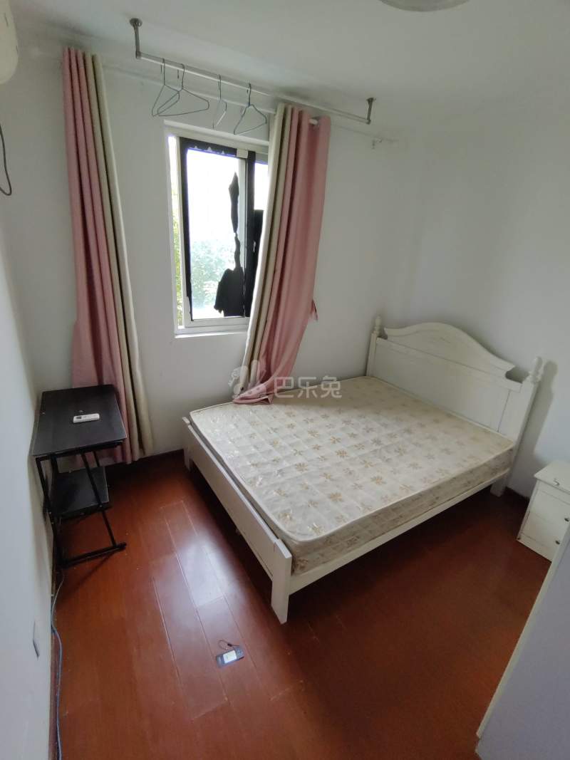 中星海兰苑1296068卧室图0