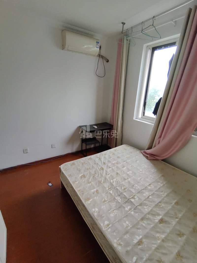 中星海兰苑1296068卧室图2