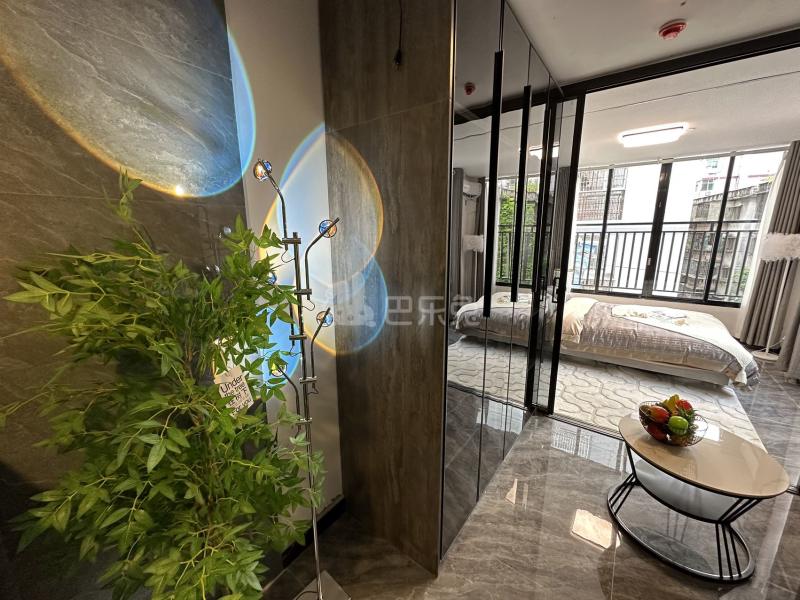 寺右新马路10号13078392周边环境图1