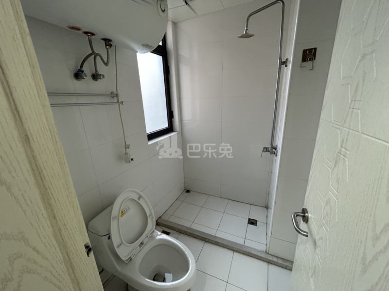 金融家二期13225666卫生间图6