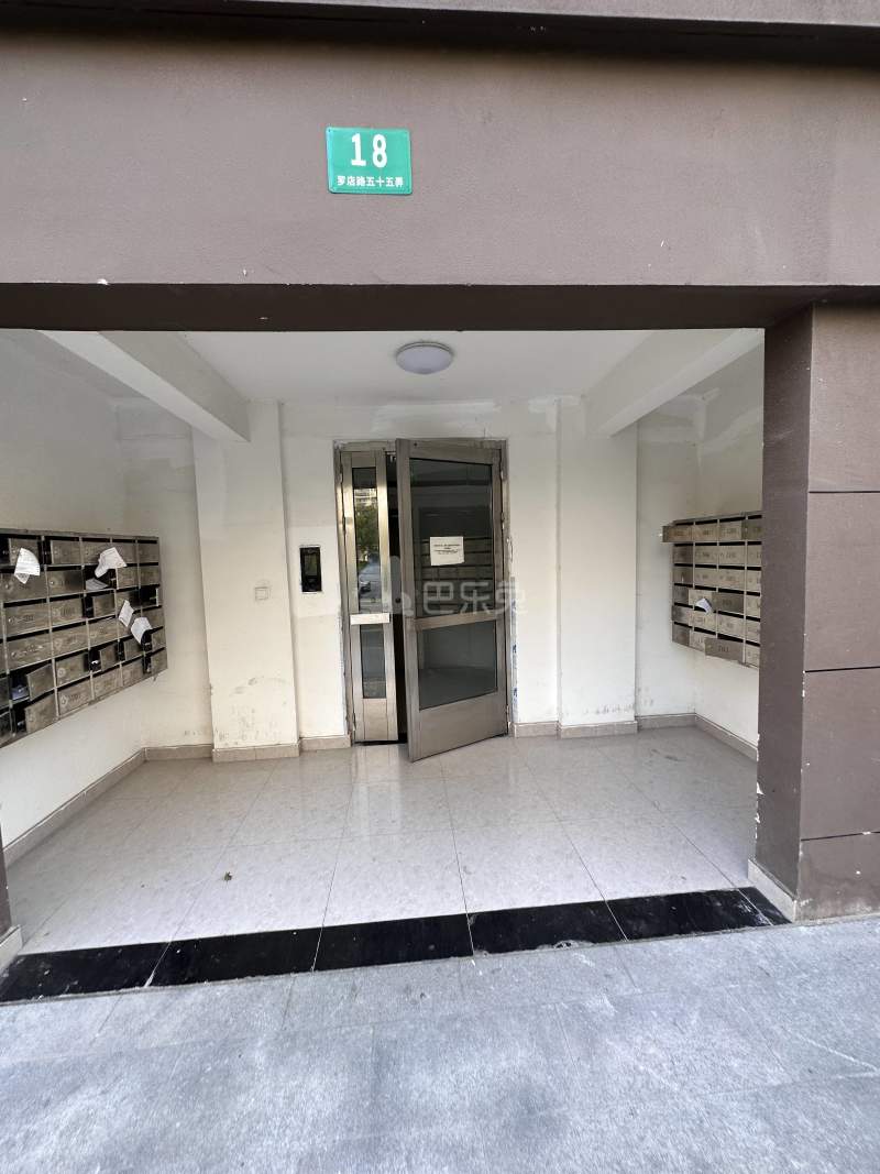 美罗家园蓉庭13233303进单元门图15