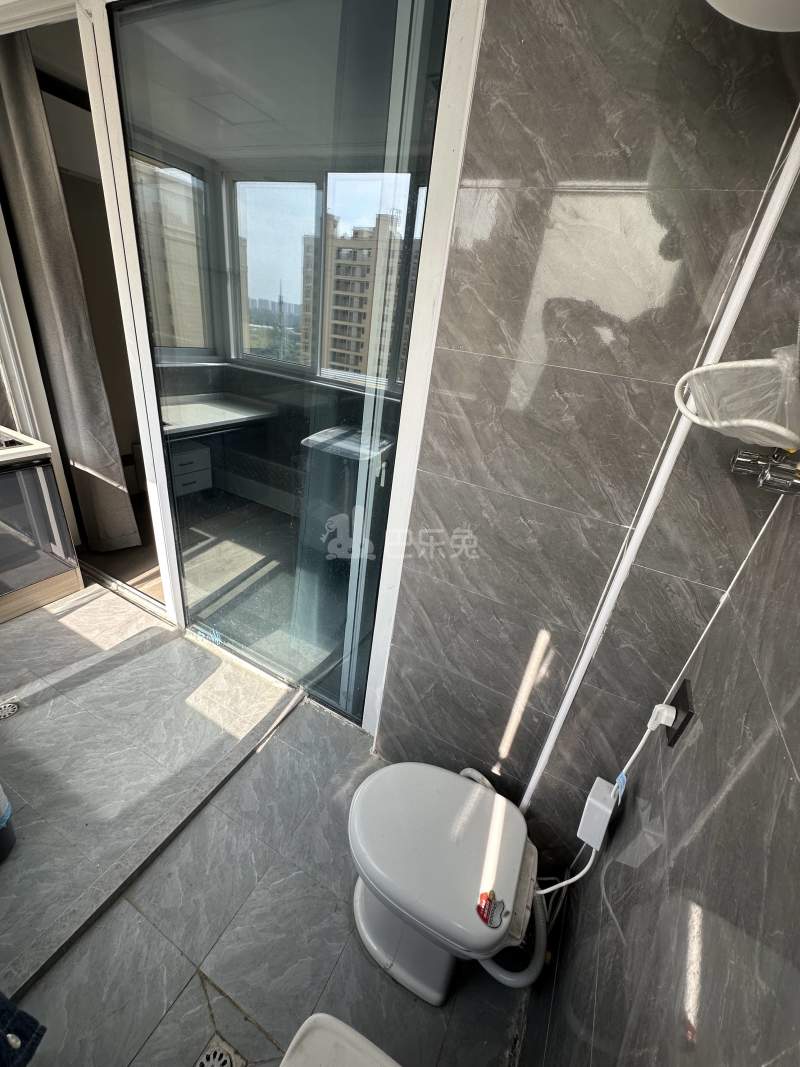 美罗家园蓉庭13233303卫生间图12