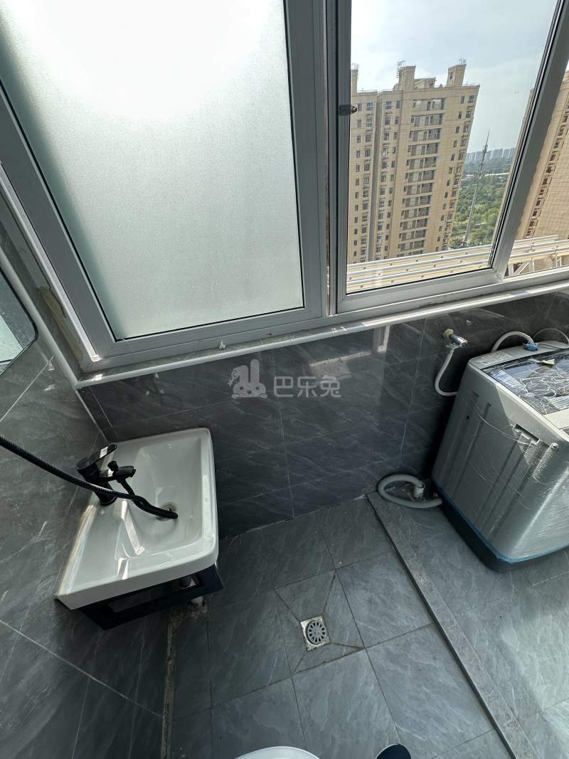 美罗家园蓉庭13233303卫生间图11