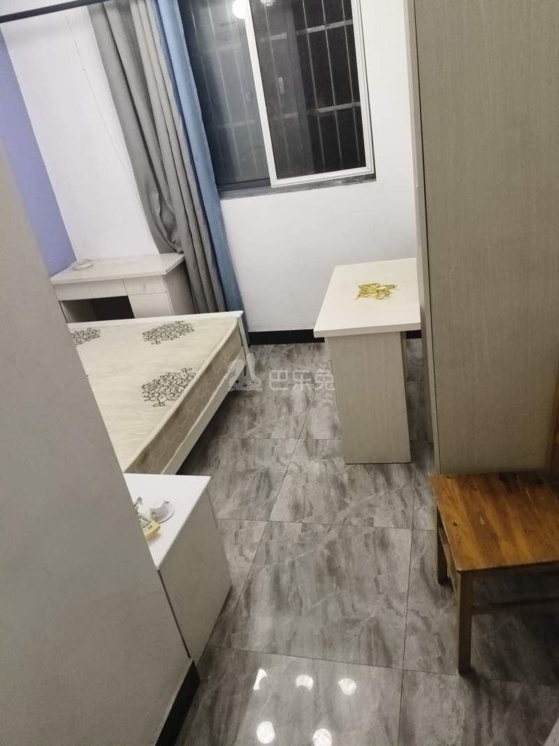 华泾绿苑13234634卧室图0