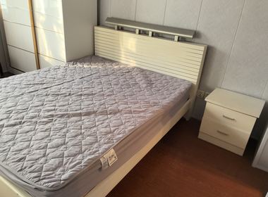 荡湾新村 1室0厅1卫