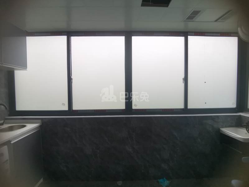 鑫都城宝铭苑13294993卧室窗户图9