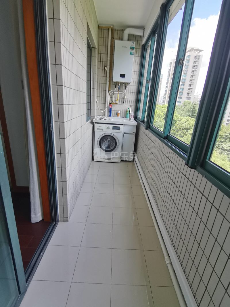 陆家嘴花园二期13323395客厅图13