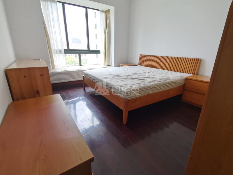 陆家嘴花园二期13323395卧室图5