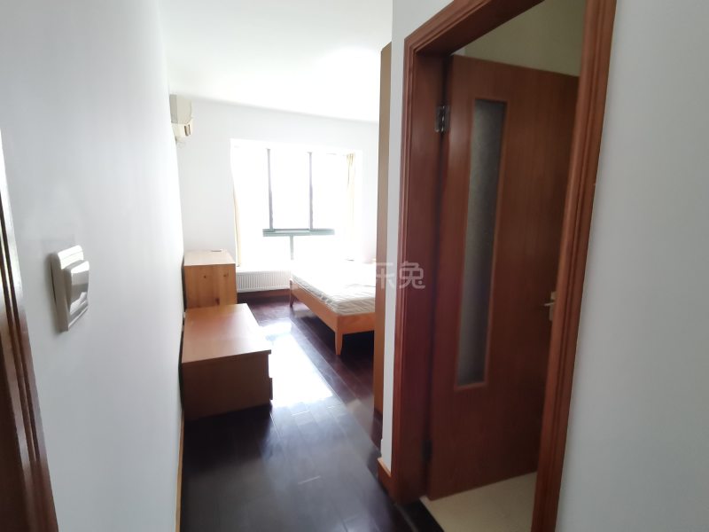 陆家嘴花园二期13323395卧室图4