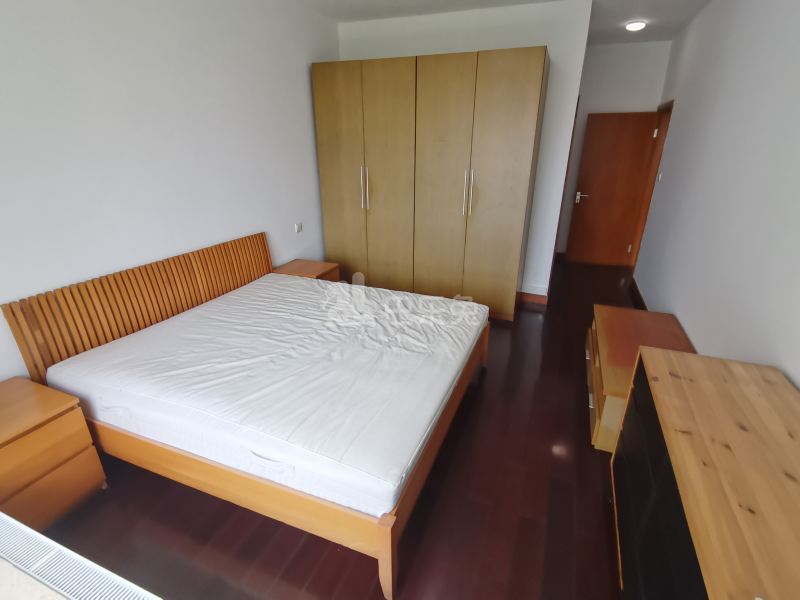 陆家嘴花园二期13323395卧室图2