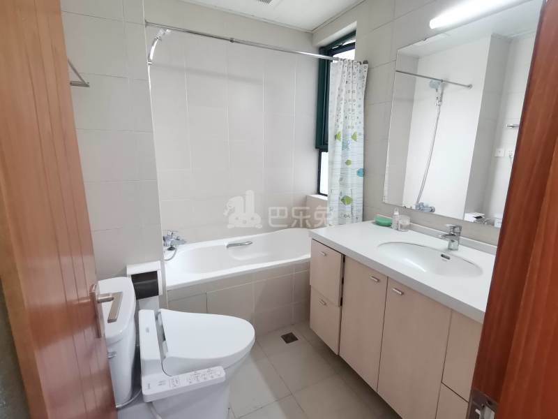 陆家嘴花园二期13323395卫生间图18