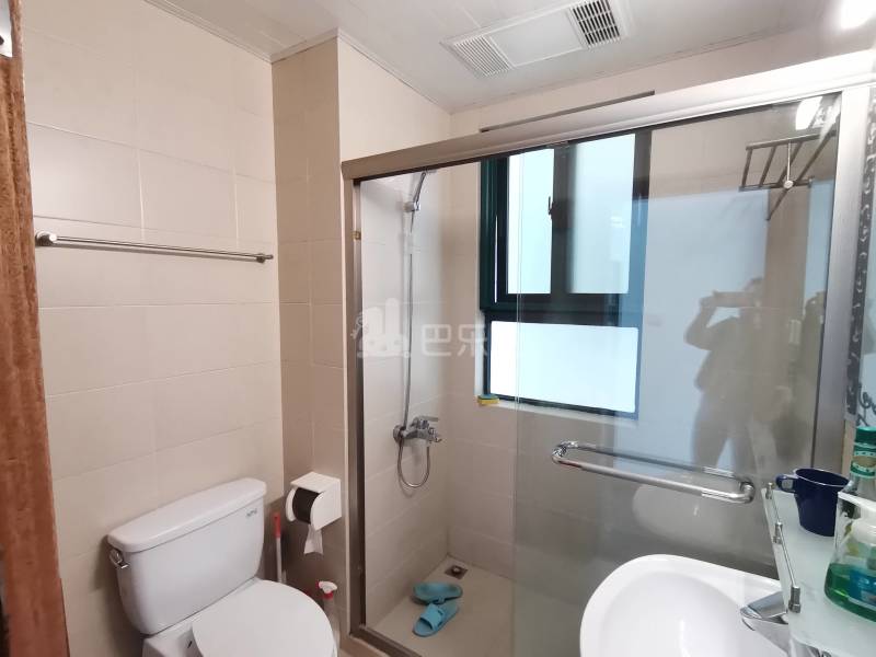 陆家嘴花园二期13323395卫生间图17