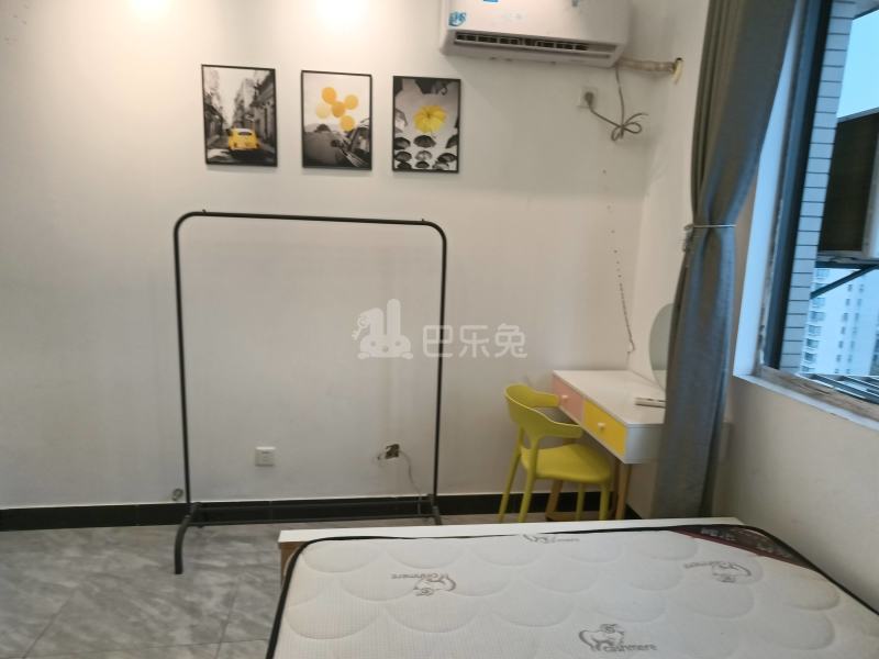 万源城1期（莲花路755弄）1340632卧室图3