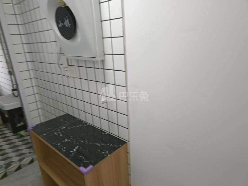 万源城1期（莲花路755弄）1340632厨房图4