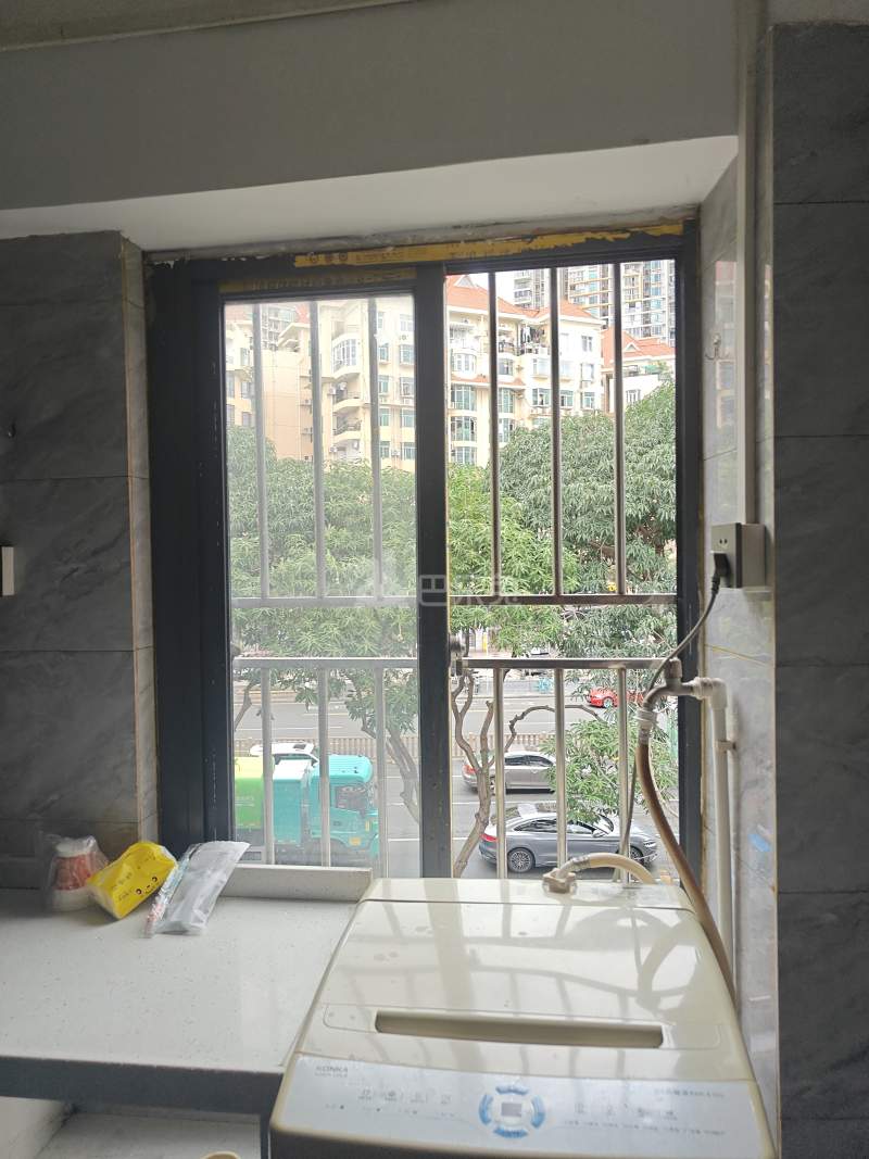 海润商业城1341062卧室窗户图5