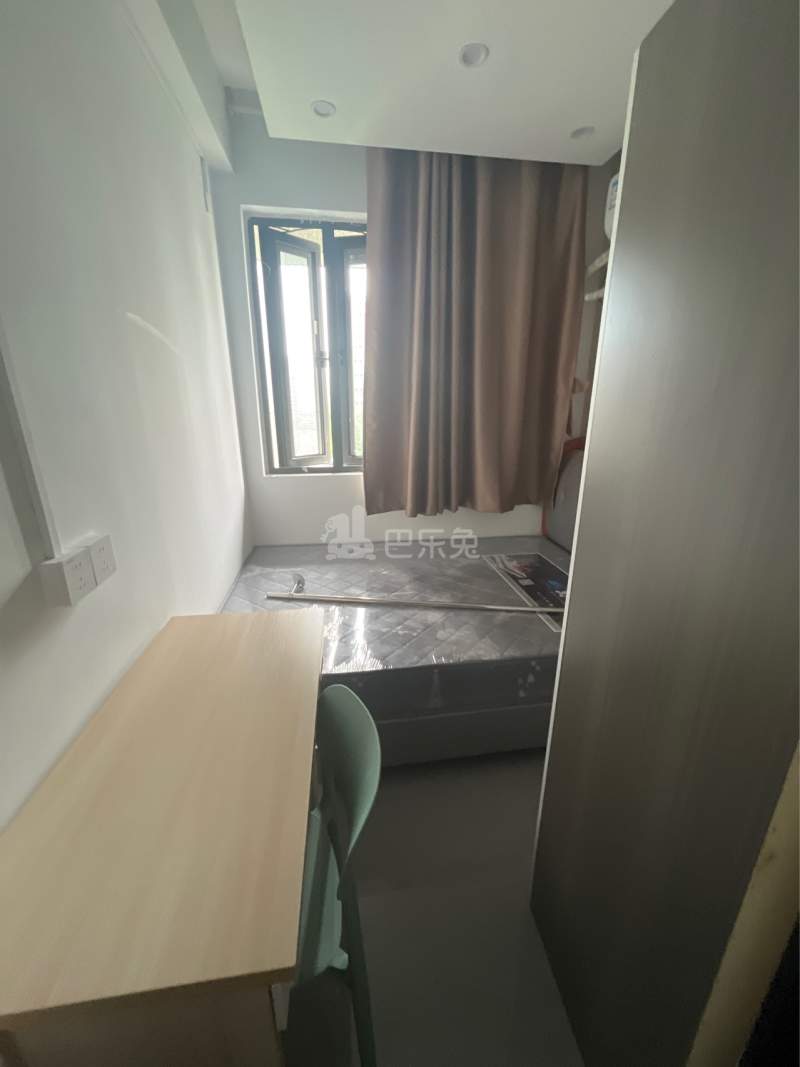 翠秋名邸13491409卧室图2