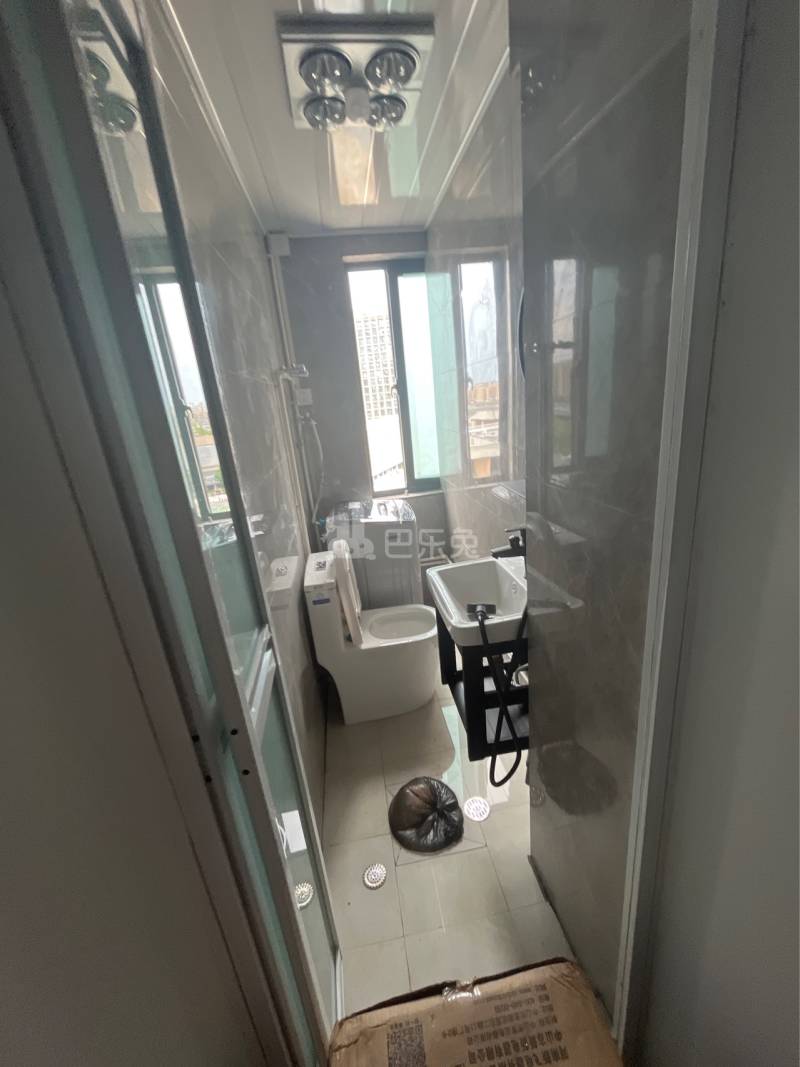 翠秋名邸13491409卫生间图4