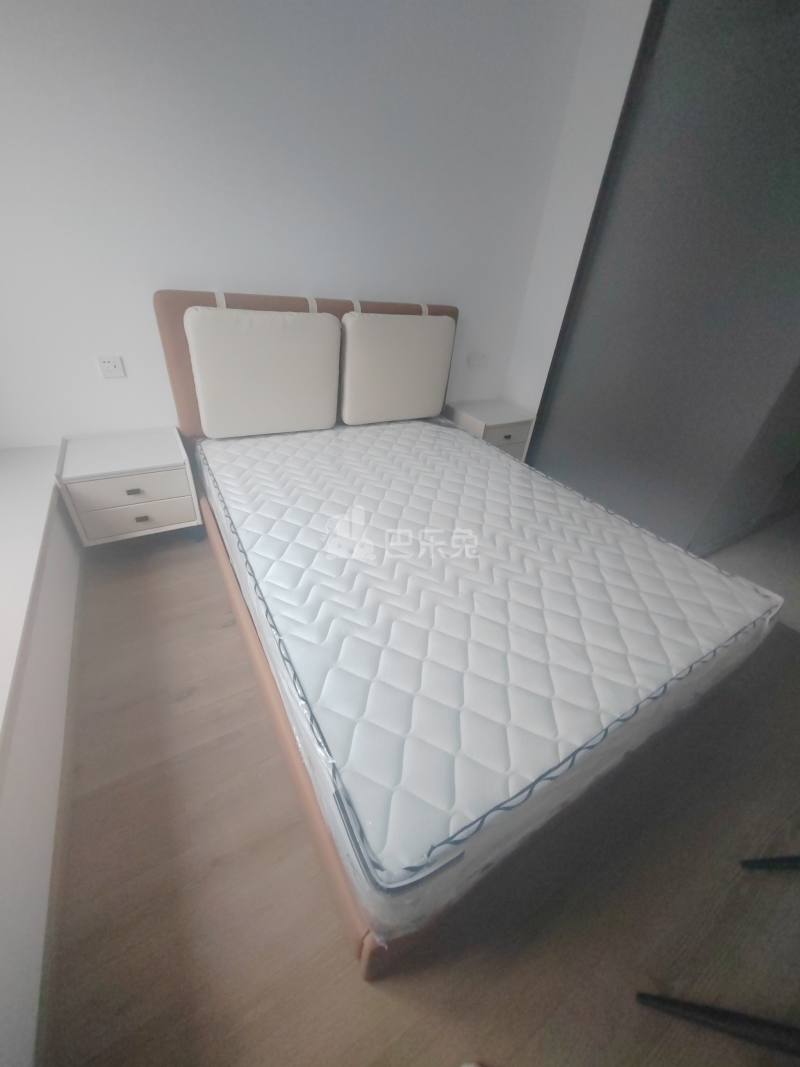 德信空港城13491635卧室图1