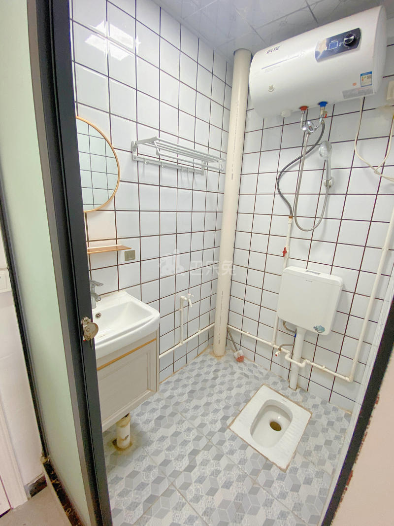 柯木塱揽元街8号13494793周边环境图1