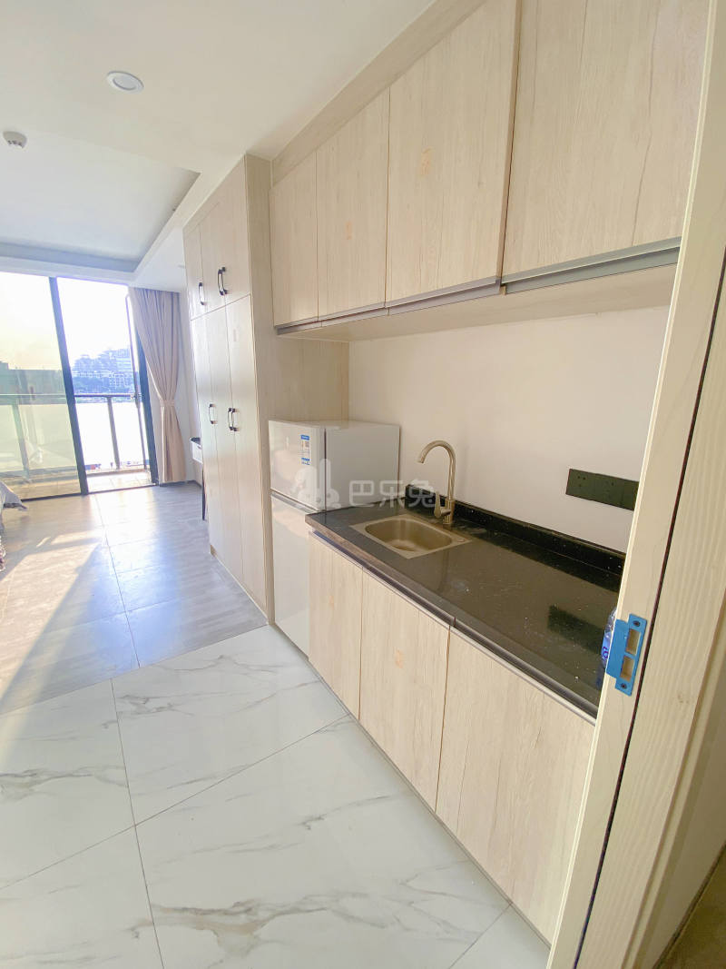 雄峰城13494844周边环境图1