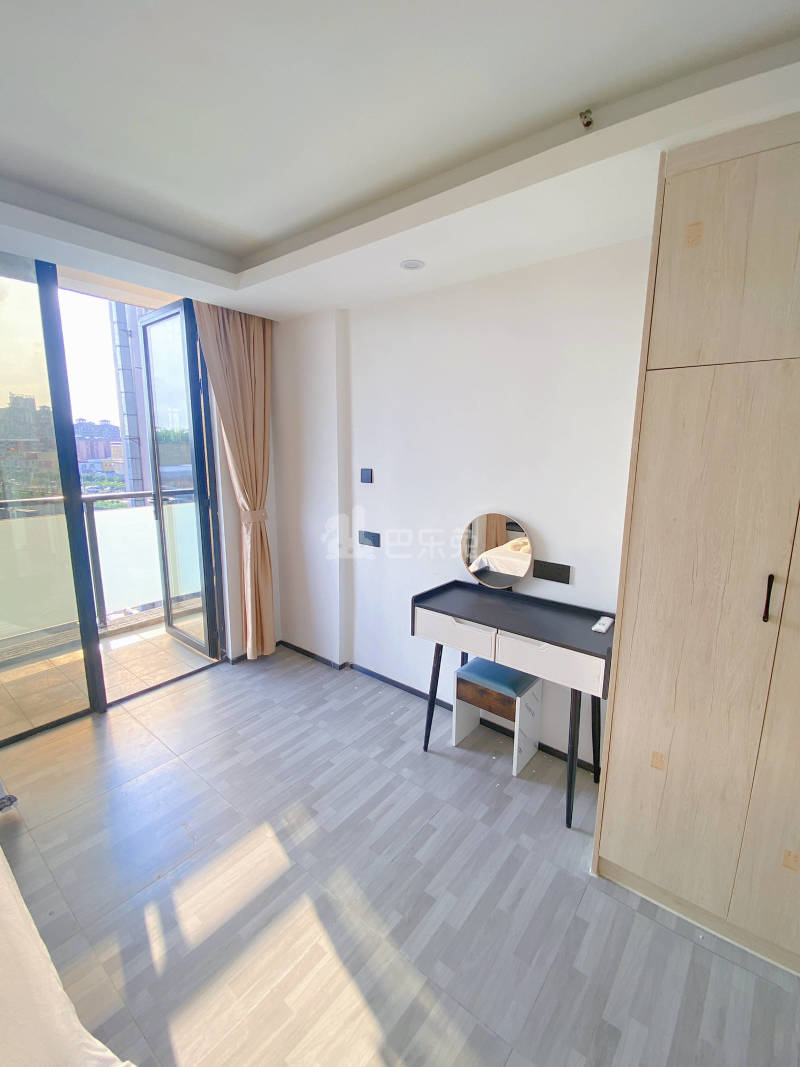 雄峰城13494844周边环境图4