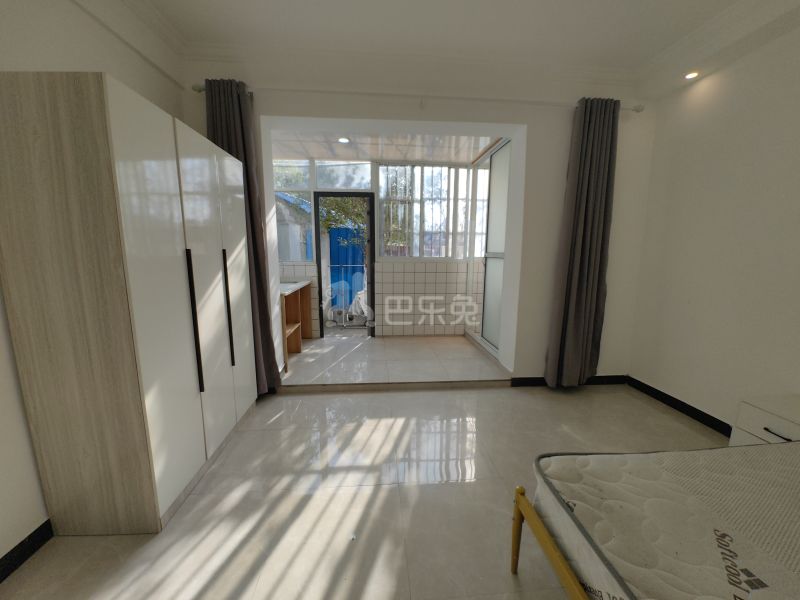 西新村大圩13497532卧室图5