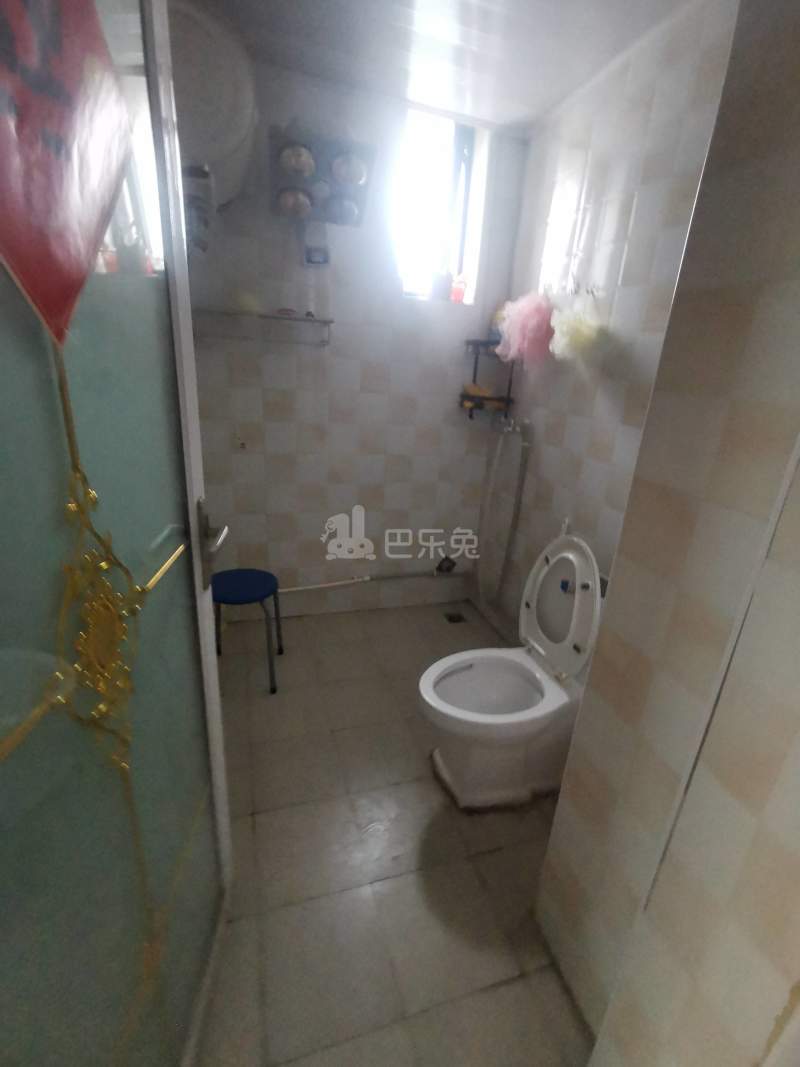 天恒名城1349165卫生间图12