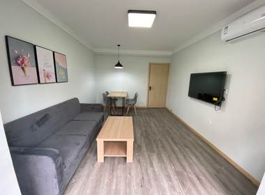 吴兴大楼 1室0厅0卫