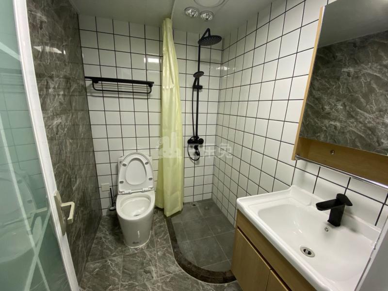 吴兴大楼13505577卫生间图2