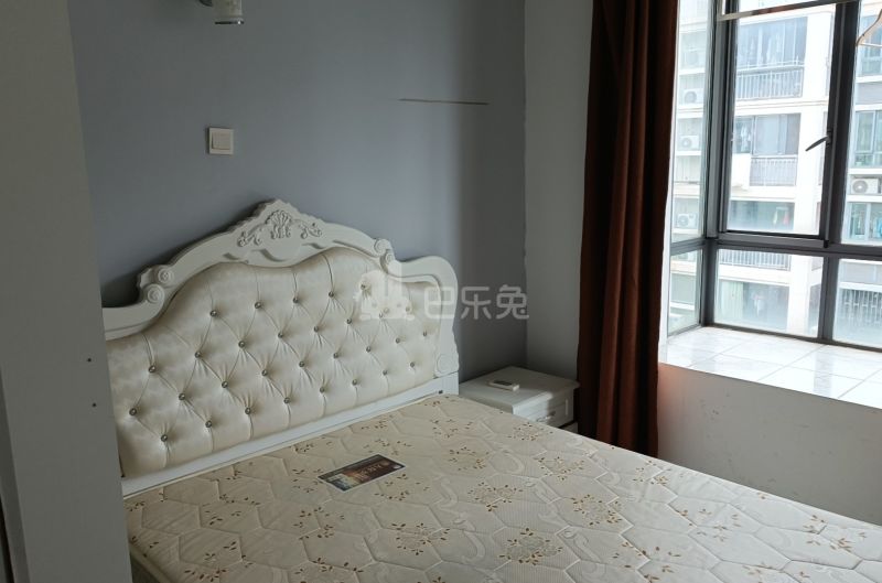 翔川家园北区1353570卧室图8