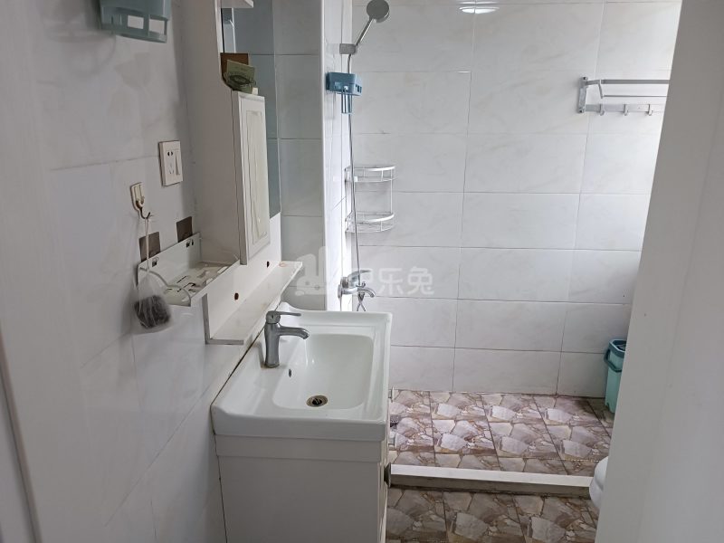 翔川家园北区1353570卫生间图15