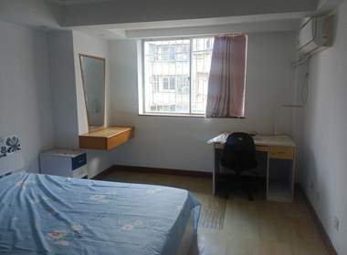 民政公寓 3室2厅1卫